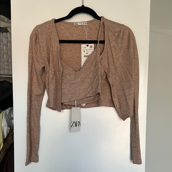 NWT Zara Women's Top with Button Cardigan - Picture 1 of 1